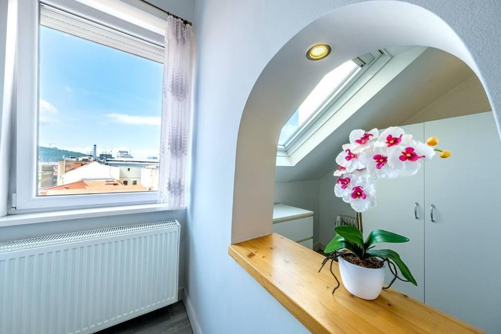 Astoria Apartment Boedapest Buitenkant foto